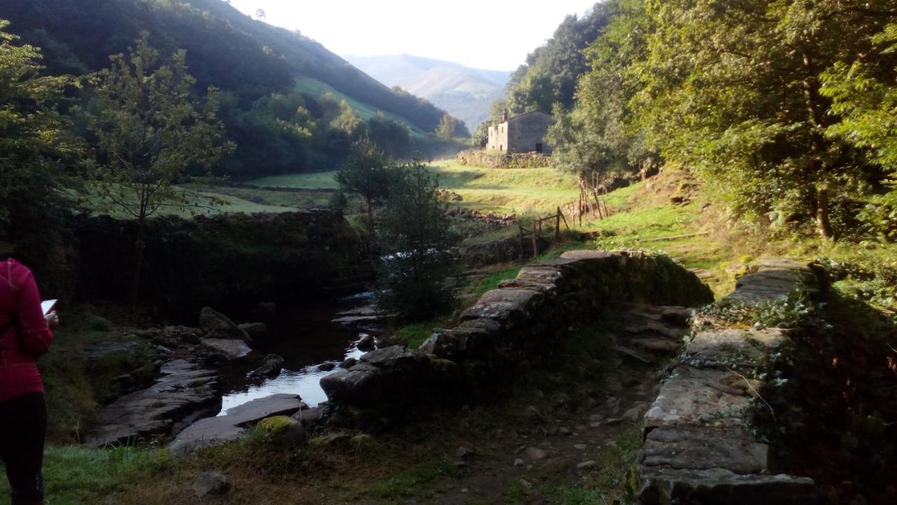 La Casa De Consuelo 3 Vendégház Viérnoles Kültér fotó