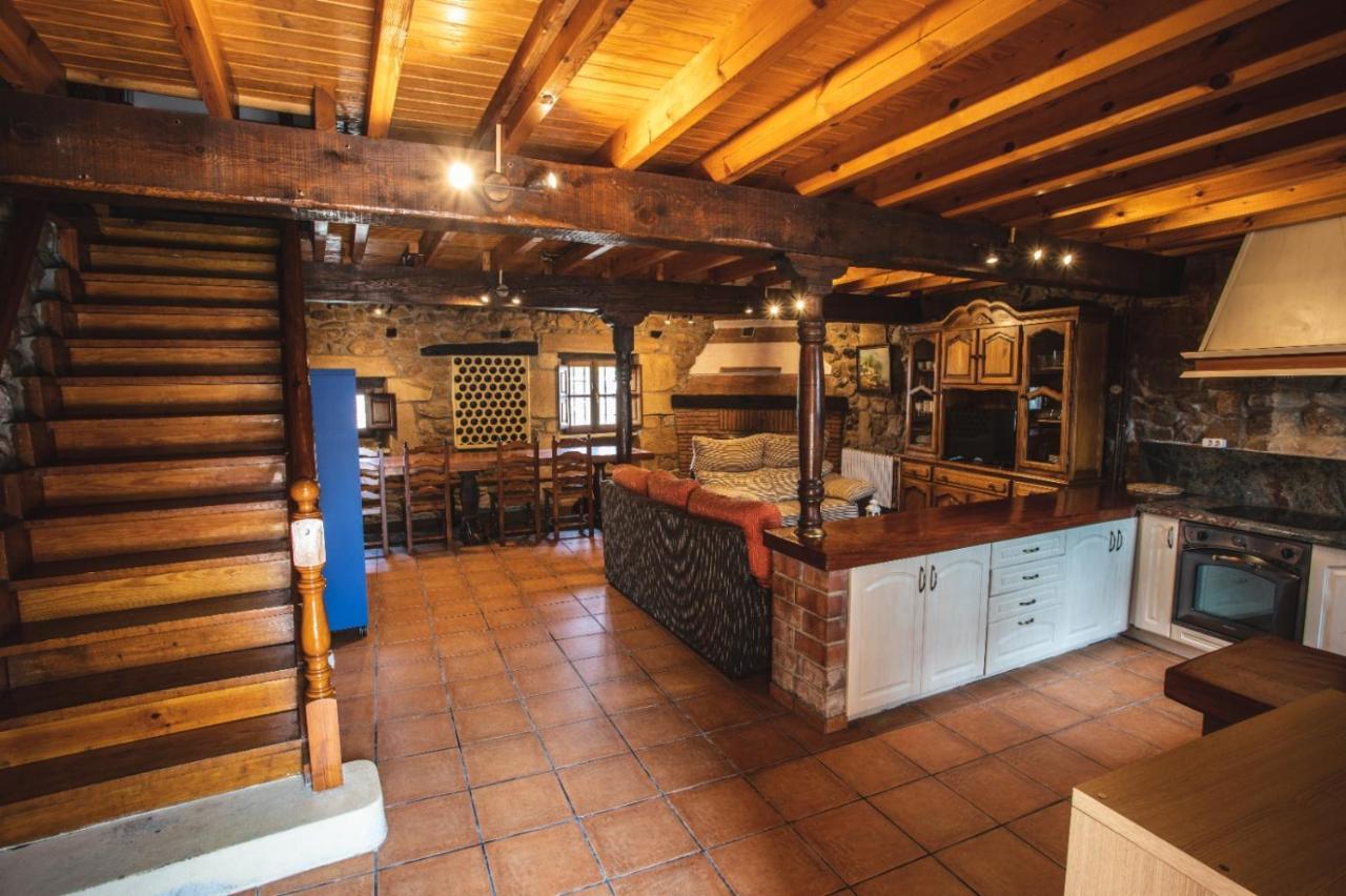La Casa De Consuelo 3 Vendégház Viérnoles Kültér fotó